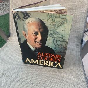 Alistair Cooke's America Book 400 Pages